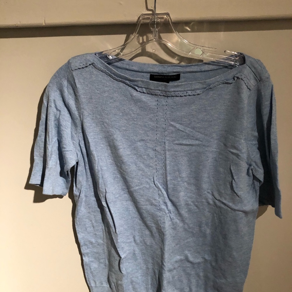 Short sleeved sweater